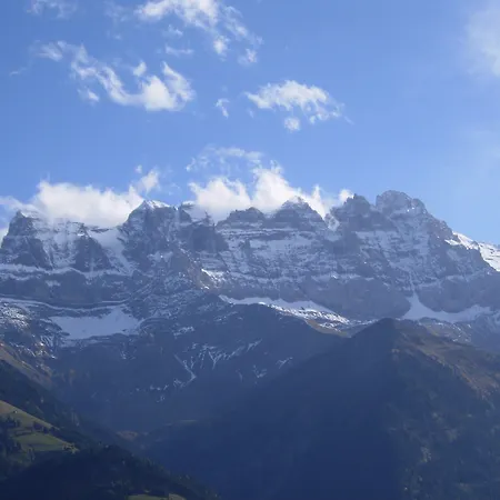 ホテル Au Bois De Lune 3*