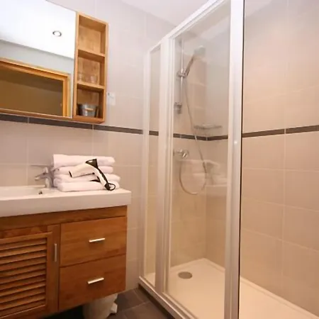 ホテル Au Bois De Lune