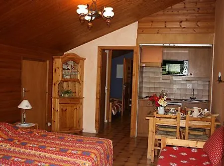Au Bois De Lune מלון Châtel