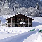 Hotel Au Bois De Lune Châtel